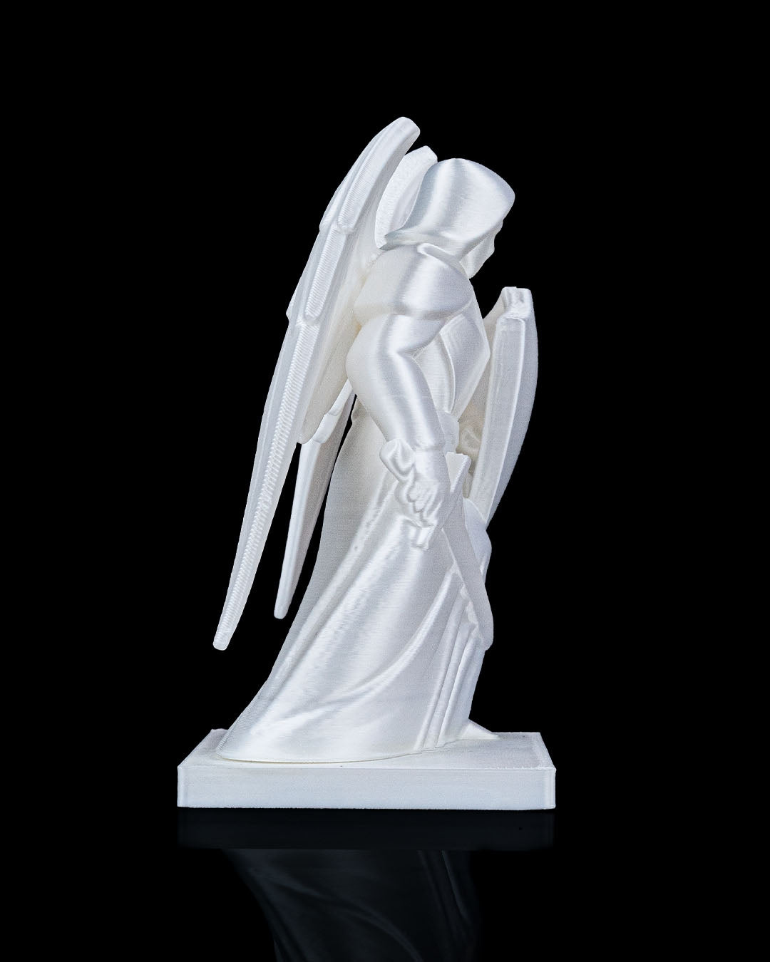Statuetă Decorativă "The Guardian" – Arhanghelul Mihail