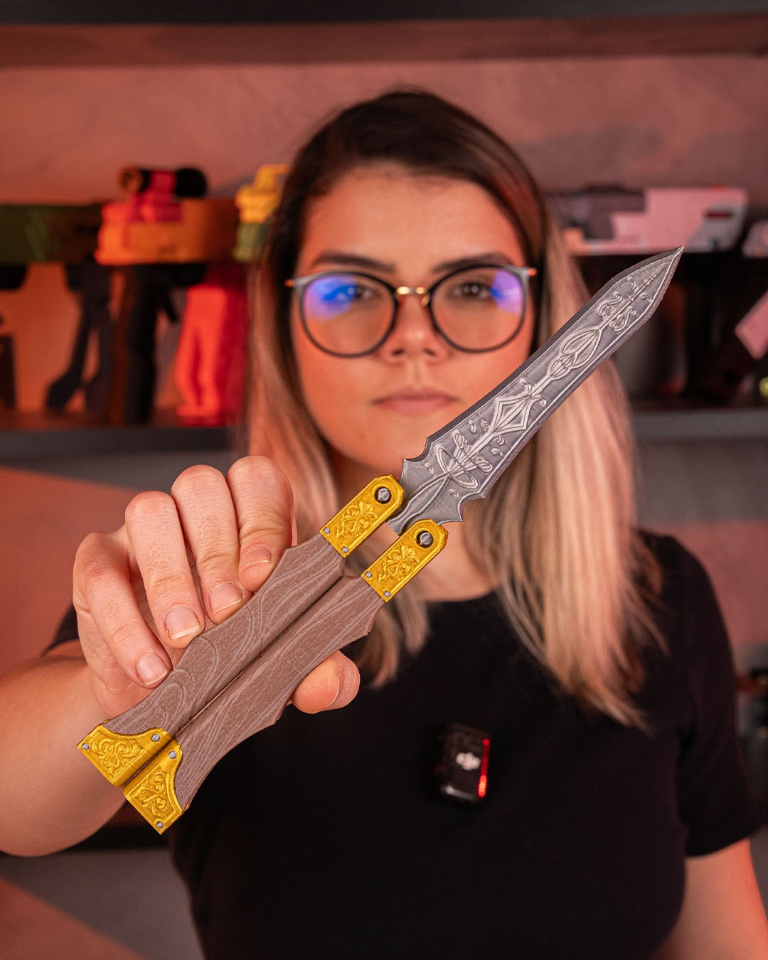 Balisong "Dansatorul Lamei"