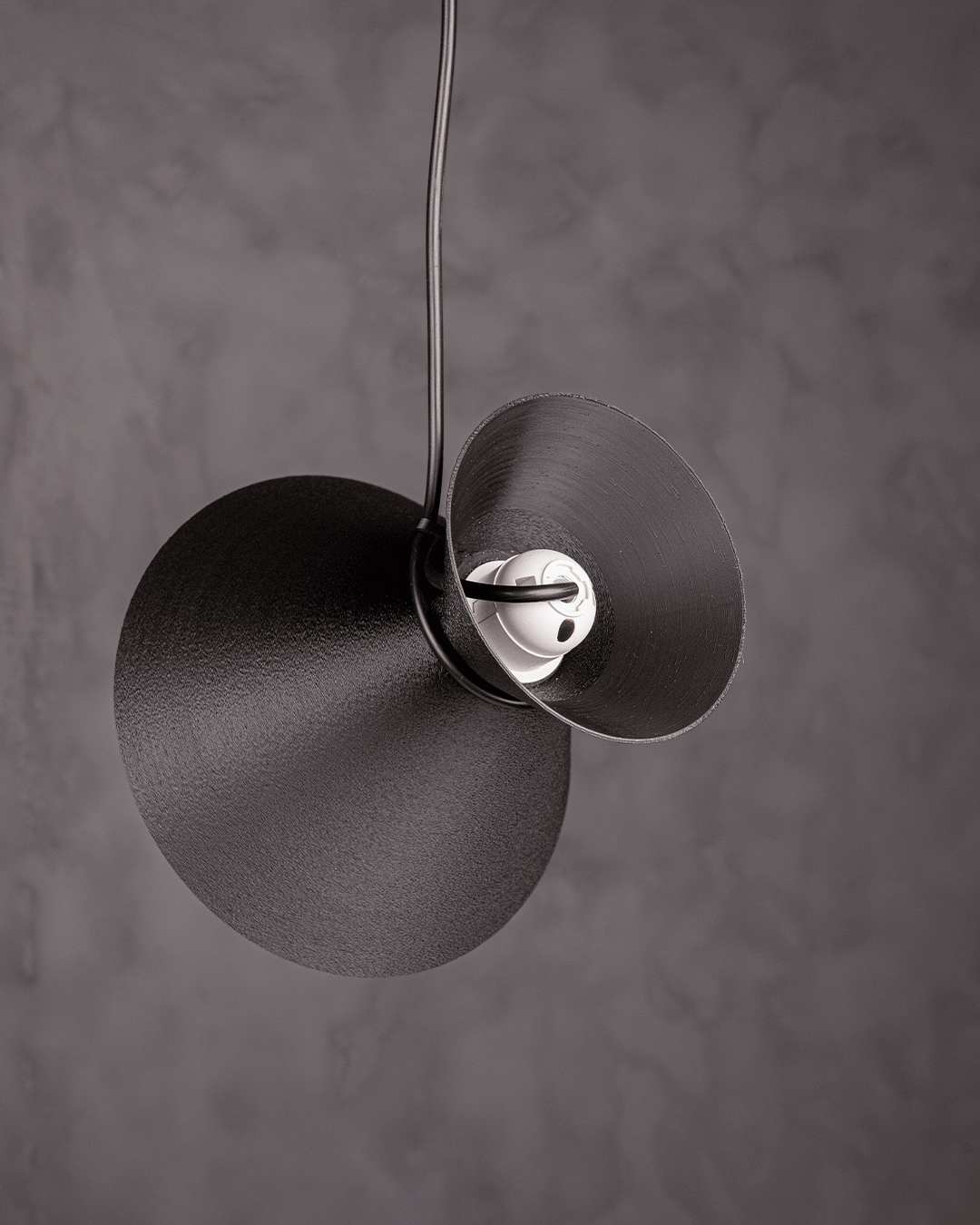 Lampă Suspendată Bow Tie - Design Minimalist Imprimat 3D