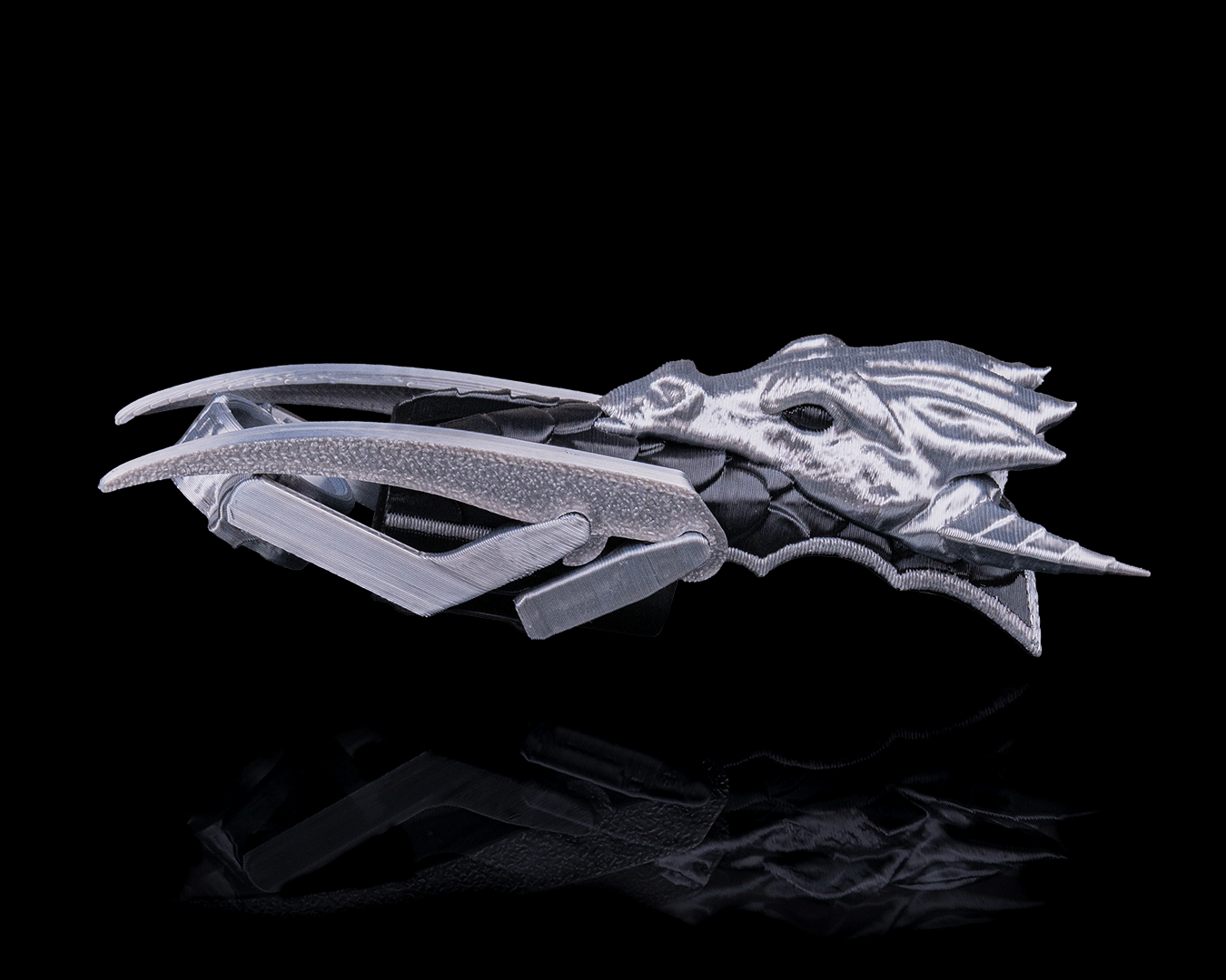 Gheara Articulată "Ochiul Dragonului"