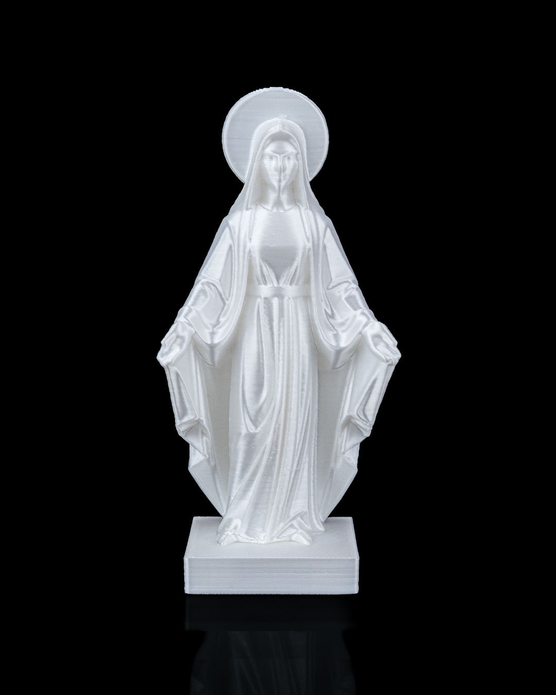 Statuetă Decorativă "Blessed Grace" – Fecioara Maria