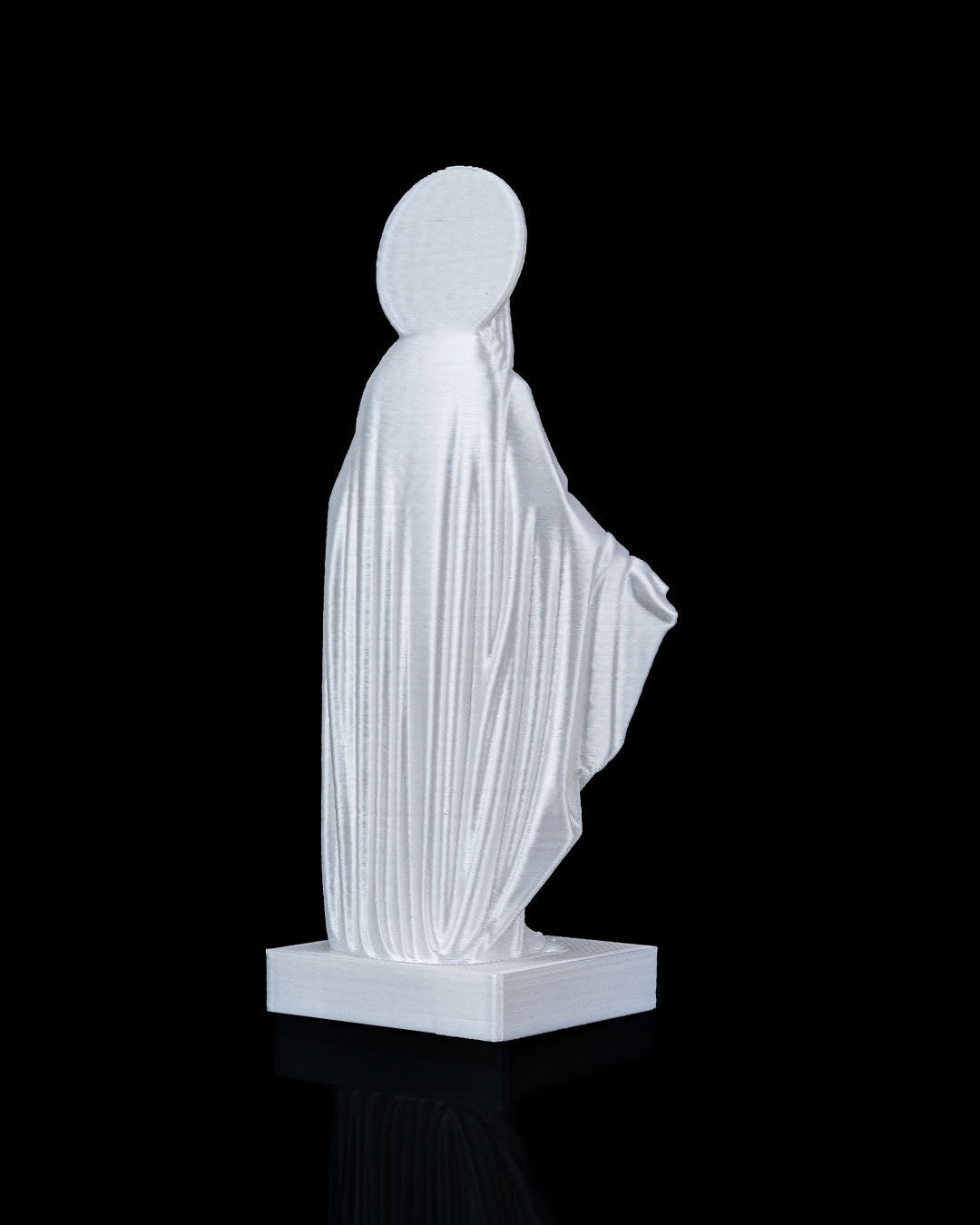 Statuetă Decorativă "Blessed Grace" – Fecioara Maria