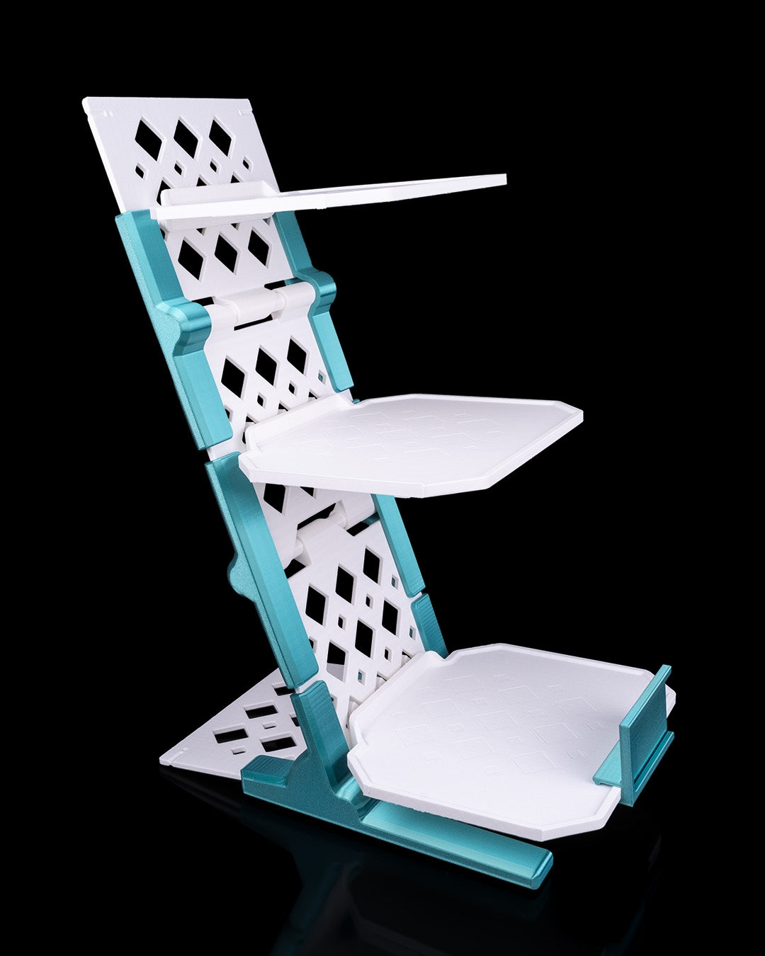 Display Vertical Modular "Still Standing"